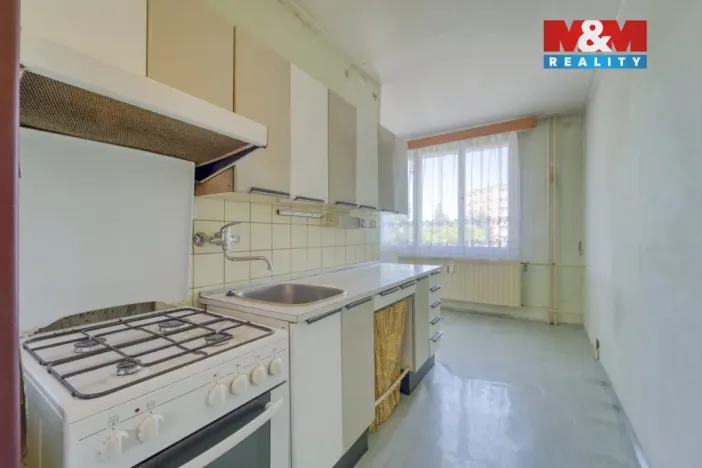 Prodej bytu 2+1, Klatovy - Klatovy III, Plzeňská, 70 m2