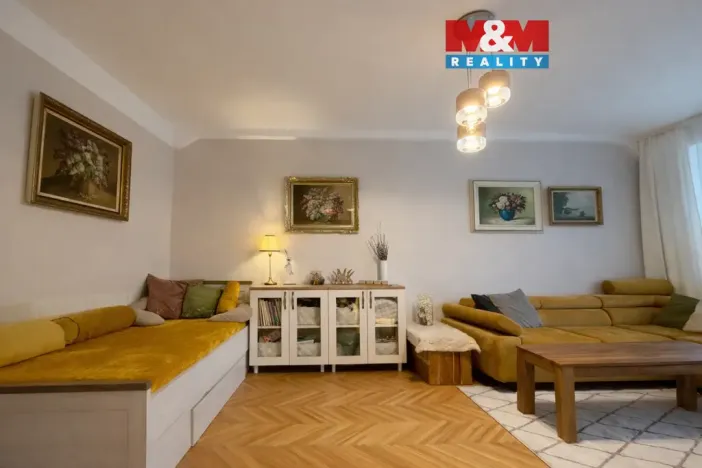 Prodej bytu 2+1, Ostrava - Poruba, Hlavní třída, 64 m2