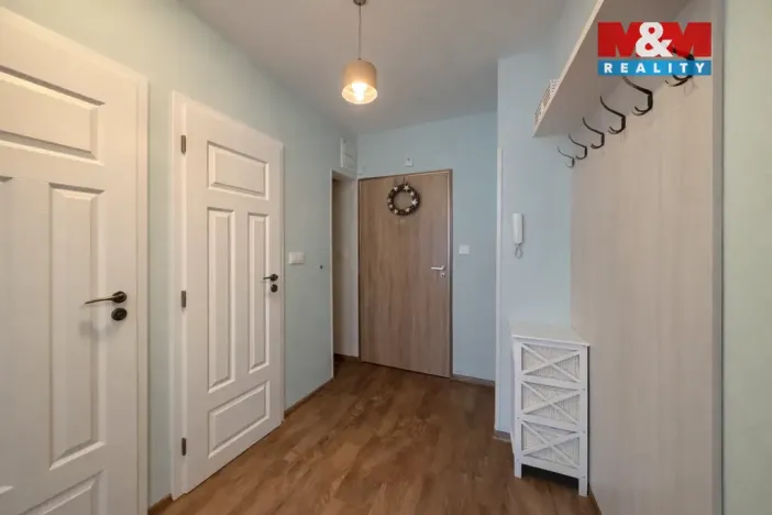 Prodej bytu 2+1, Ostrava - Poruba, Hlavní třída, 64 m2