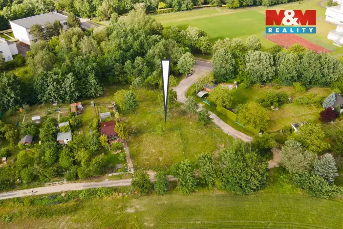 Prodej zahrady, Pardubice, 412 m2
