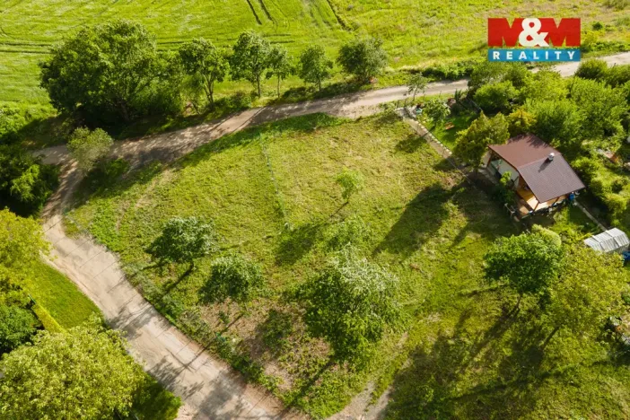 Prodej zahrady, Pardubice, 412 m2