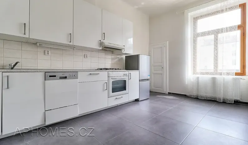Pronájem bytu 3+1, Praha - Vinohrady, Slezská, 102 m2