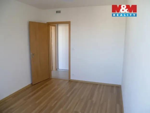 Pronájem bytu 2+kk, Praha, U Radosti, 58 m2