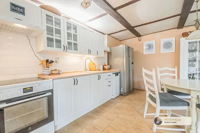 Prodej rodinného domu, Mšené-lázně, Na Vinohradech, 110 m2