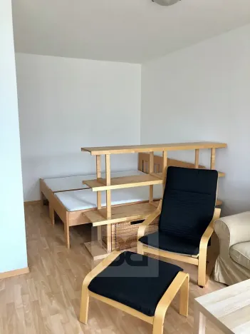 Pronájem bytu 1+kk, Praha - Holešovice, U měšťanského pivovaru, 41 m2