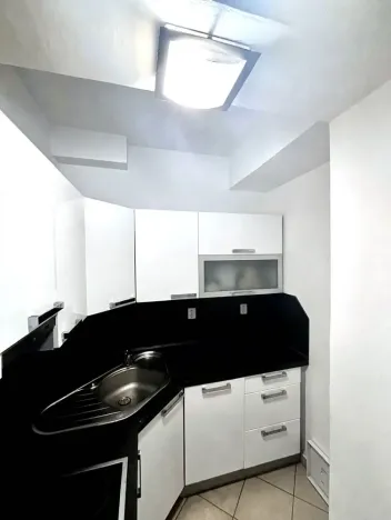 Pronájem bytu 2+kk, Praha - Střešovice, Za Hládkovem, 40 m2