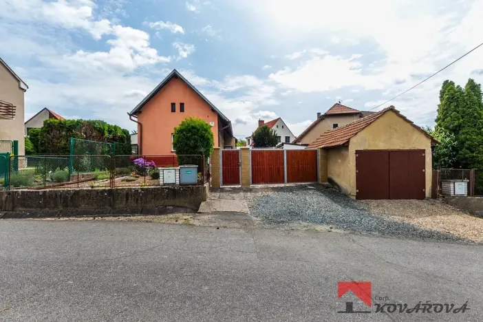 Prodej rodinného domu, Nová Ves, 322 m2