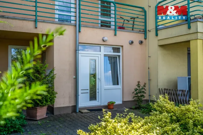 Prodej bytu 2+kk, Nehvizdy, Pražská, 60 m2