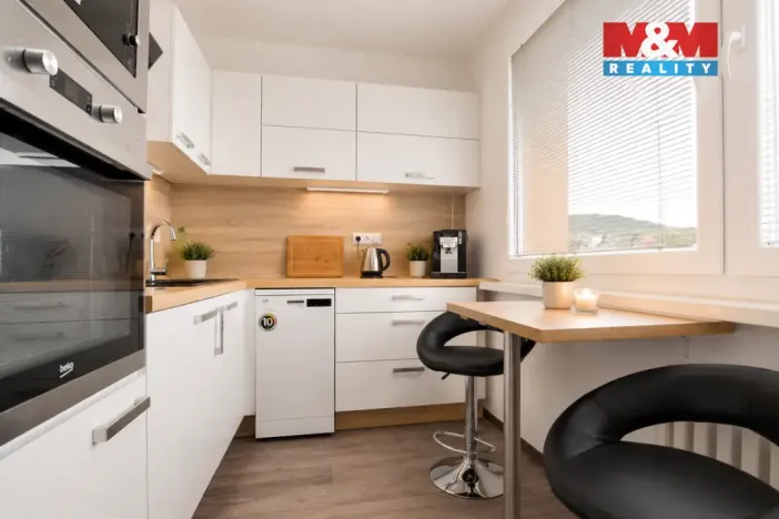 Prodej bytu 2+1, Děčín - Děčín VI-Letná, Weberova, 68 m2