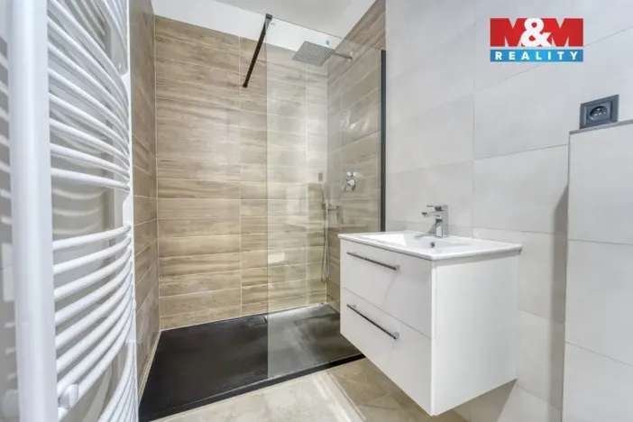 Pronájem bytu 2+kk, Tlučná, Tlučenská kolonie, 40 m2