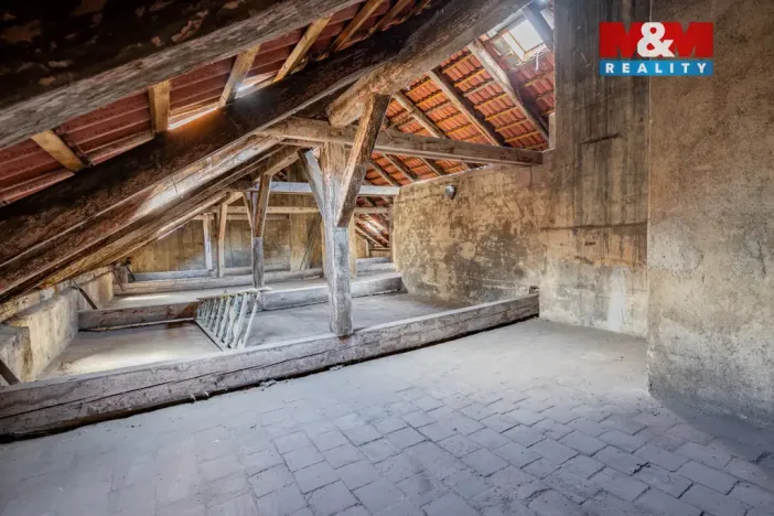 Prodej atypického bytu, Praha, Husitská, 126 m2