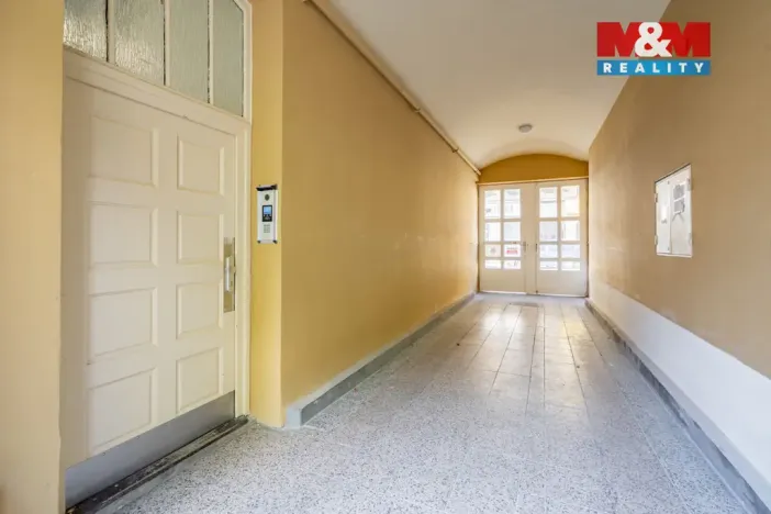 Prodej atypického bytu, Praha, Husitská, 126 m2