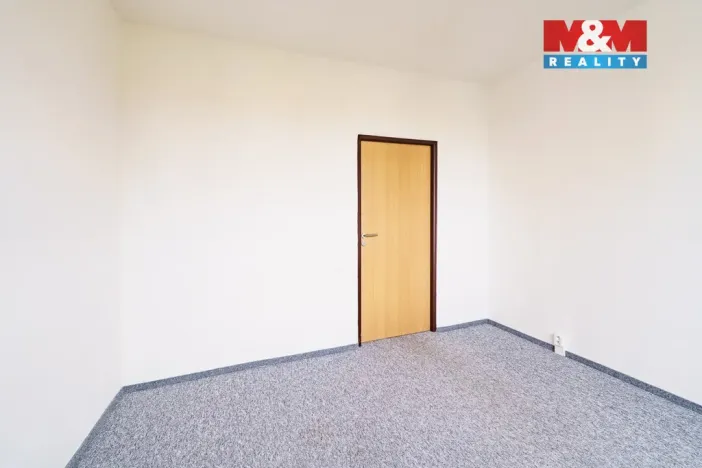Pronájem bytu 3+1, Cheb, Osvobození, 56 m2