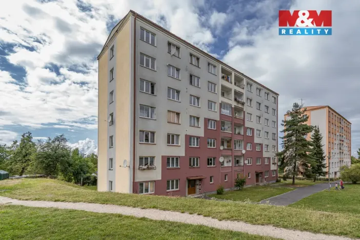 Pronájem bytu 3+1, Cheb, Osvobození, 56 m2