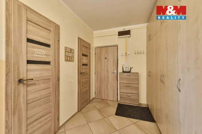 Prodej bytu 3+1, Trutnov - Horní Staré Město, Za Komínem, 71 m2
