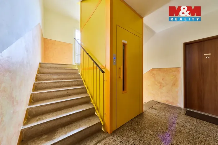Prodej bytu 3+1, Trutnov - Horní Staré Město, Za Komínem, 71 m2
