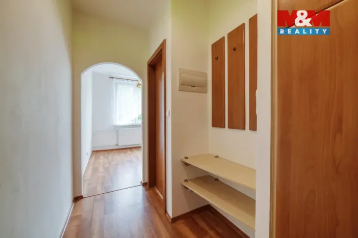 Pronájem bytu 1+1, Cheb, Šeříková, 40 m2