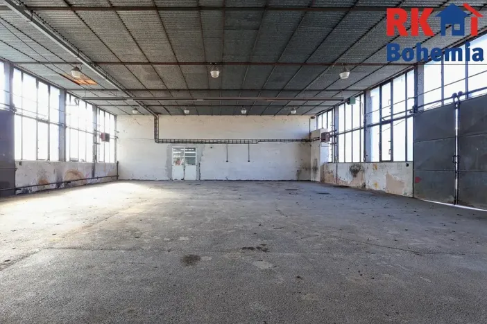 Pronájem skladu, Český Brod, Klučovská, 400 m2