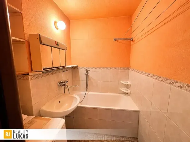 Prodej bytu 2+1, Ostrava, Srbská, 56 m2