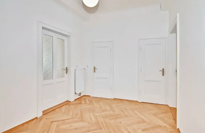 Pronájem bytu 3+1, Praha - Malá Strana, Karmelitská, 95 m2
