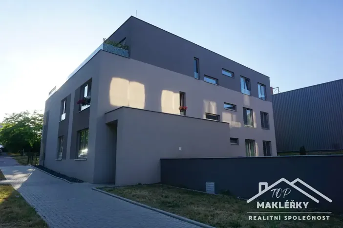 Pronájem bytu 1+kk, Kolín, 5. května, 28 m2