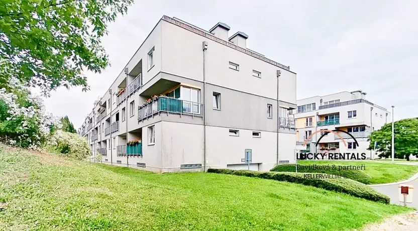 Pronájem bytu 2+kk, Praha - Uhříněves, Saturnova, 46 m2