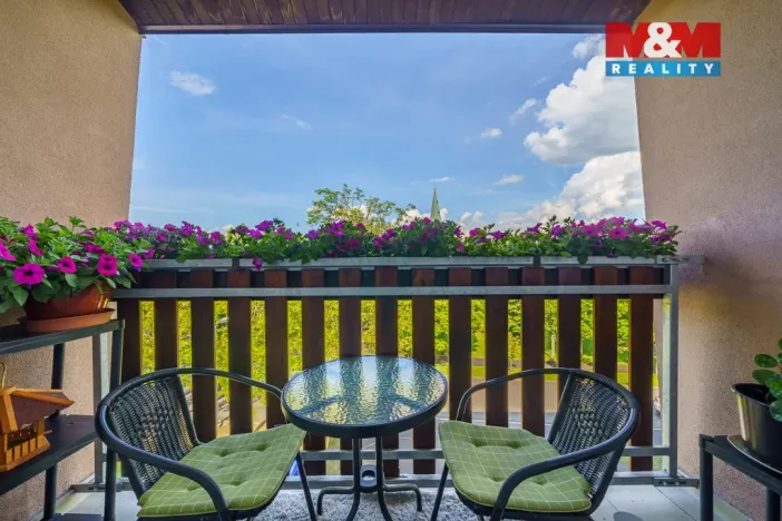 Prodej bytu 3+1, Měděnec, Náměstí, 70 m2