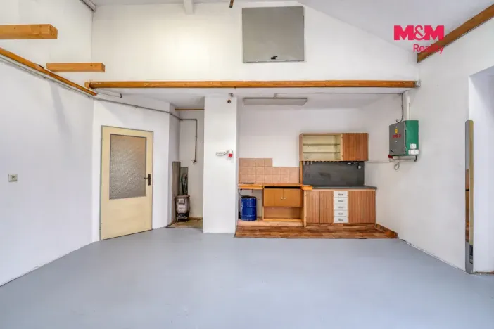 Pronájem garáže, Rokycany - Nové Město, Dělostřelců, 46 m2
