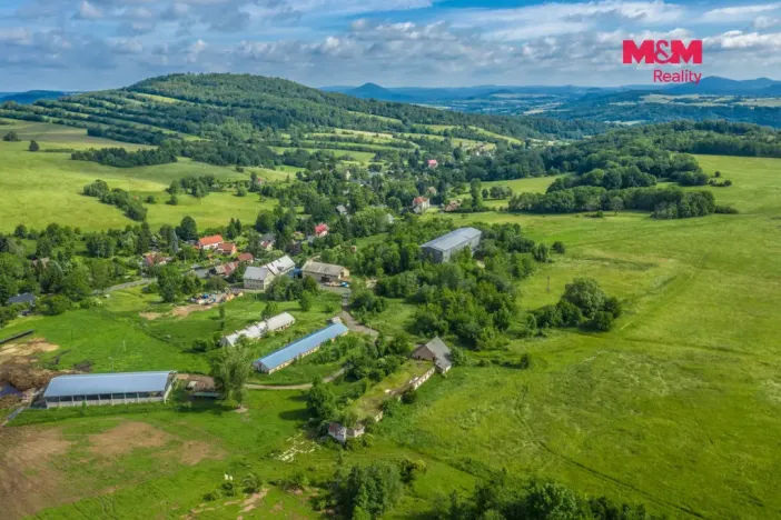Prodej komerčního pozemku, Valkeřice, 58215 m2