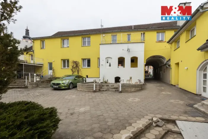 Pronájem bytu 2+1, Veselí nad Lužnicí - Veselí nad Lužnicí I, Budějovická, 90 m2