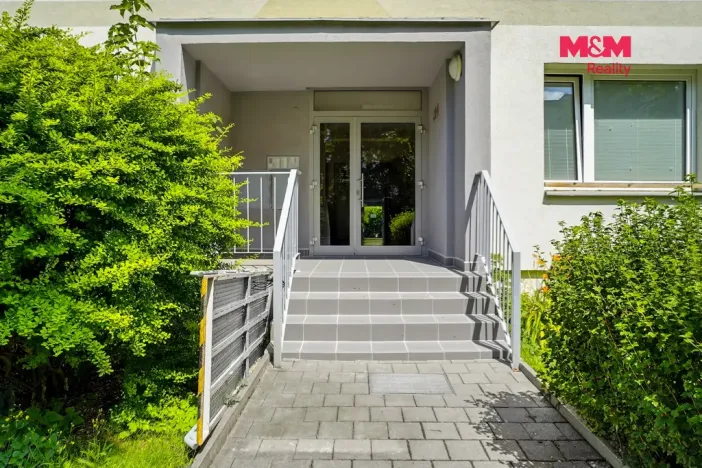 Prodej bytu 1+1, Děčín - Děčín III-Staré Město, Oblouková, 36 m2