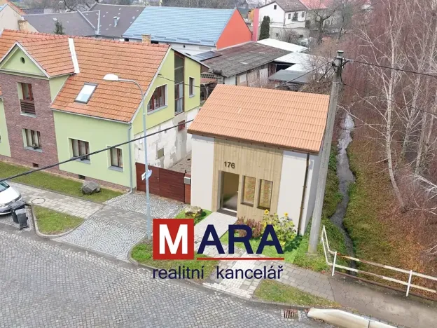 Prodej rodinného domu, Cholina, 62 m2
