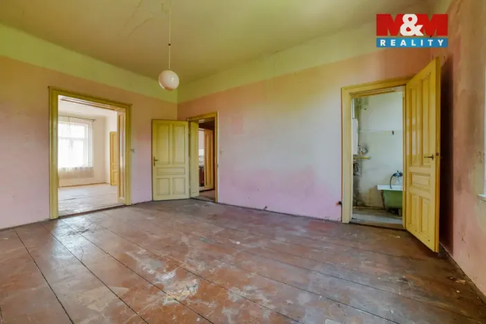 Prodej bytu 2+1, Cheb, Evropská, 79 m2
