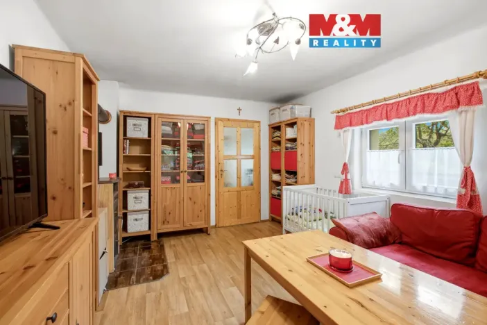 Prodej chaty, Nesvačily, 32 m2