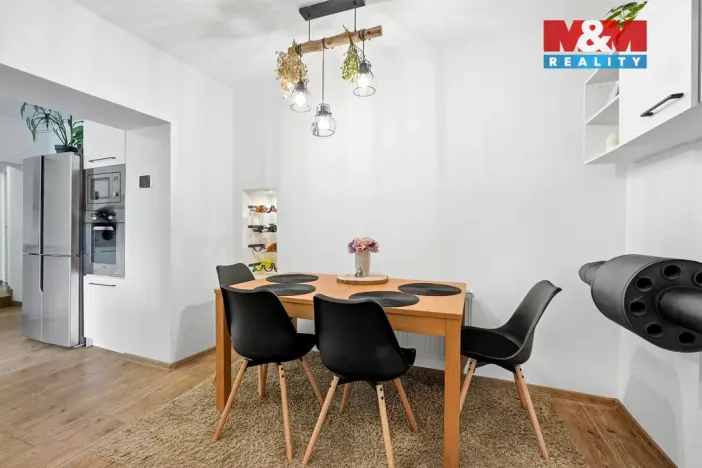 Prodej rodinného domu, Velké Březno - Valtířov, 160 m2