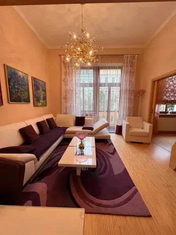 Prodej bytu 3+kk, Karlovy Vary, Sadová, 64 m2