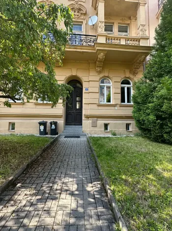 Prodej bytu 3+1, Karlovy Vary, Sadová, 112 m2