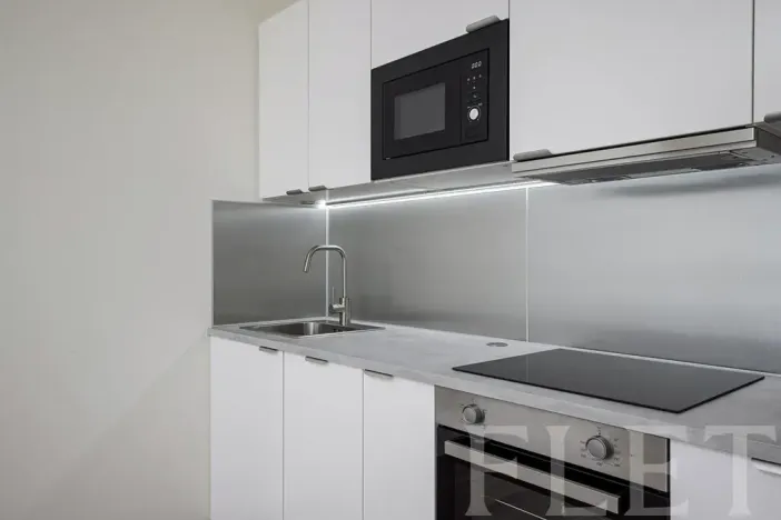 Pronájem bytu 1+kk, Praha - Hloubětín, Laponská, 34 m2