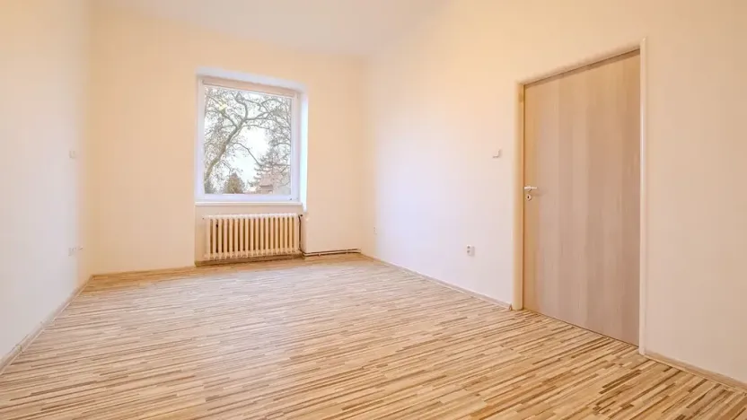 Pronájem bytu 2+kk, Železnice, Tyršova, 36 m2