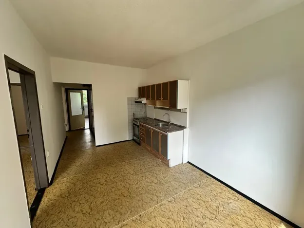 Prodej bytu 3+1, Děčín, Čsl. partyzánů, 75 m2