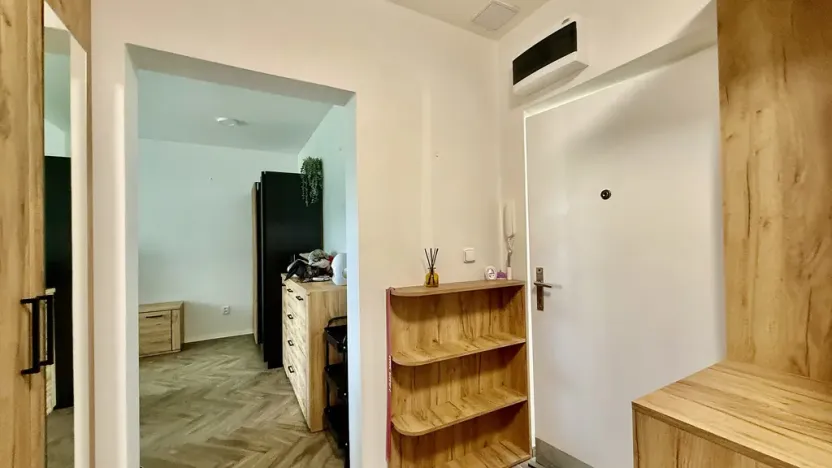 Pronájem bytu 2+kk, Ostrava - Zábřeh, Volgogradská, 34 m2