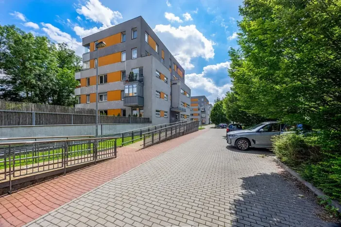Prodej bytu 2+kk, Praha - Malešice, Ungarova, 59 m2
