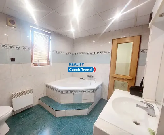Pronájem bytu 5+1, Doloplazy, 140 m2
