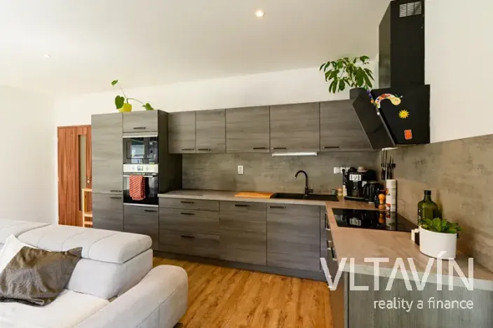 Prodej bytu 3+kk, Praha - Zbraslav, K Radotínu, 87 m2