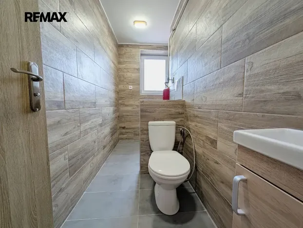 Pronájem bytu 3+kk, Vroutek, Nádražní, 60 m2