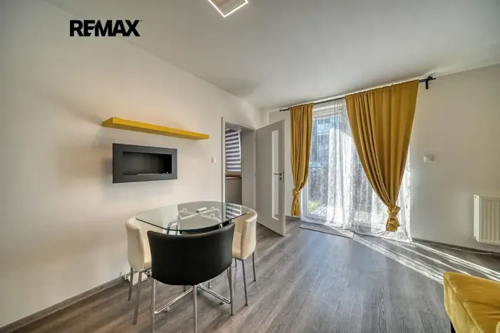 Pronájem bytu 2+kk, Český Brod, Palackého, 49 m2