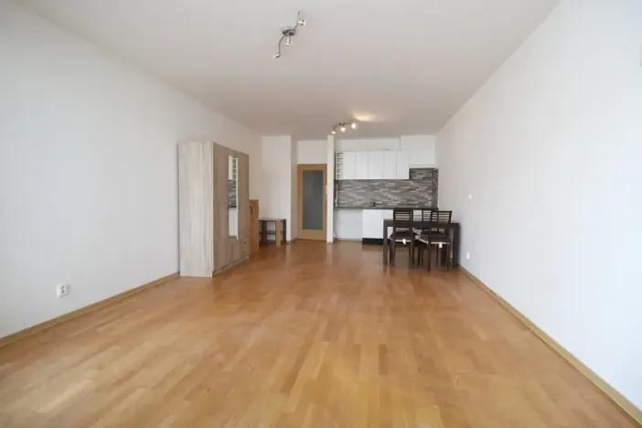 Pronájem bytu 1+kk, Praha - Libeň, Drahobejlova, 39 m2