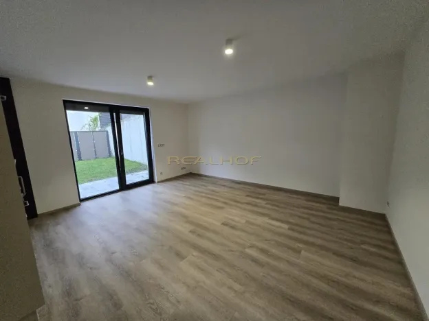 Pronájem bytu 1+kk, Brno - Jehnice, Kleštínek, 38 m2