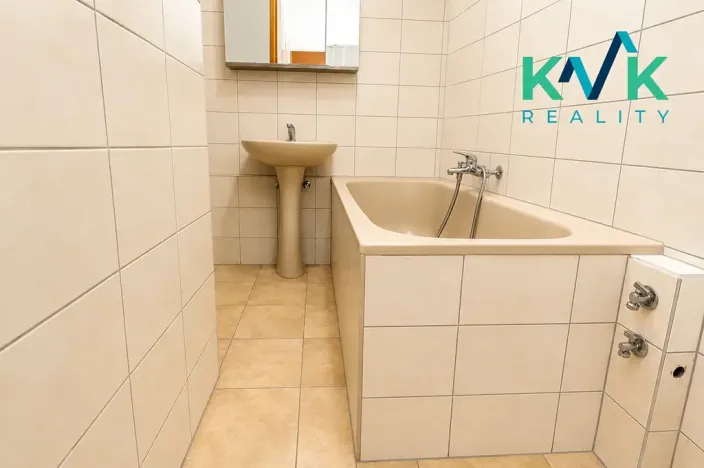 Prodej bytu 2+1, Karlovy Vary, Dvořákova, 63 m2