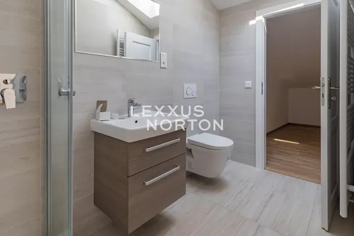 Pronájem bytu 2+kk, Praha - Nové Město, Na Poříčí, 69 m2